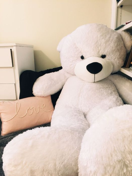 Ақ мишка сатылады үлкен срочно