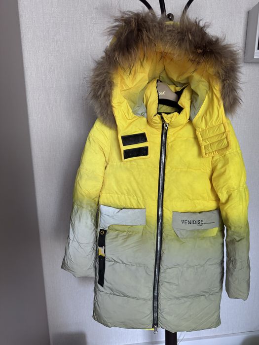 Продам недорого зимние  куртки