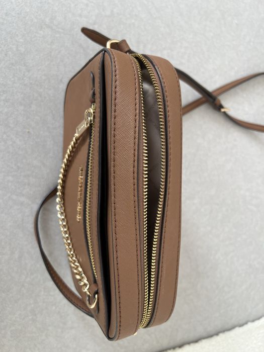 Продам сумку MlCHAEL KORS