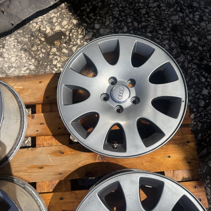 Джанти Audi A6 C5 Allroad 7J R16 ET45 4B0601025K ном 837