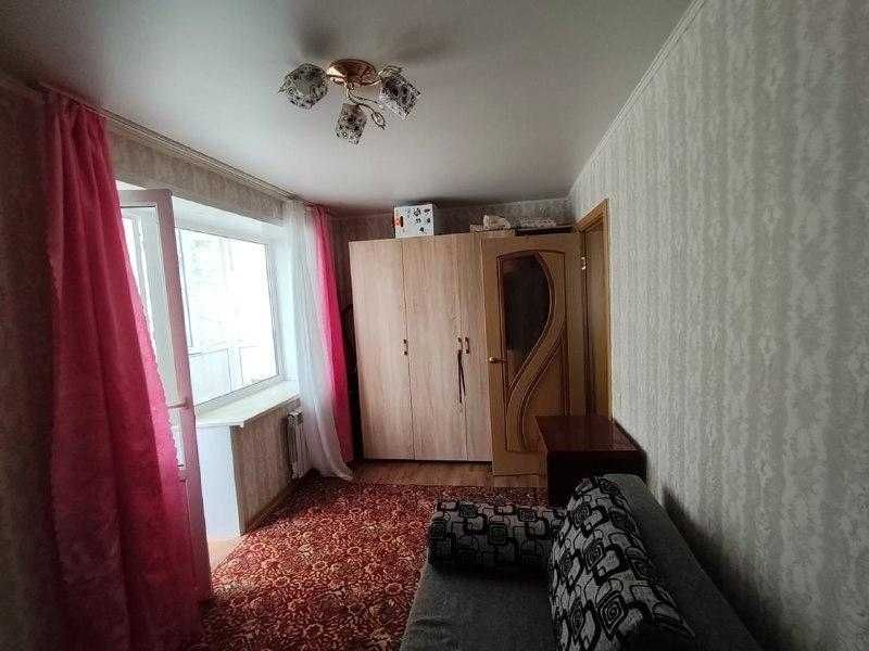 Продам 2 х комнатную на КСК