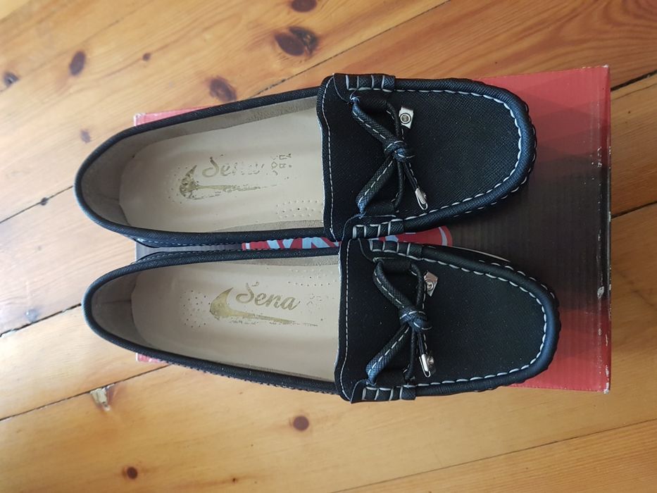 Дамски Обувки