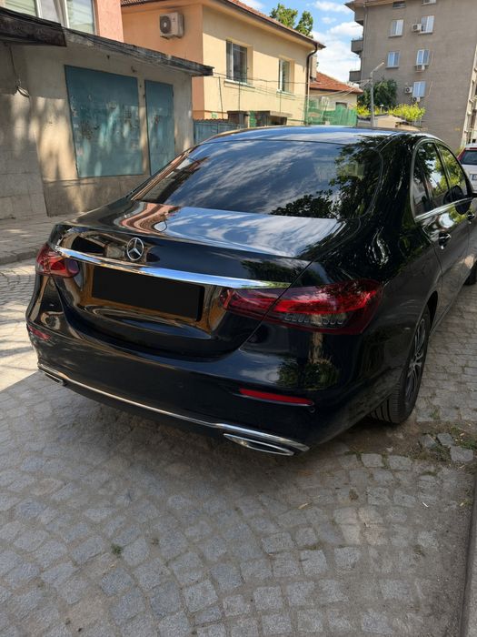 Mercedes E200 2022 г