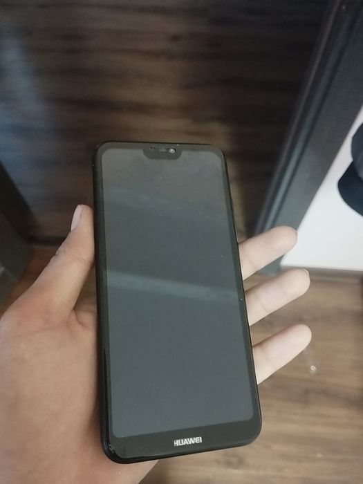 Huawei p20 lite tez sotiladi