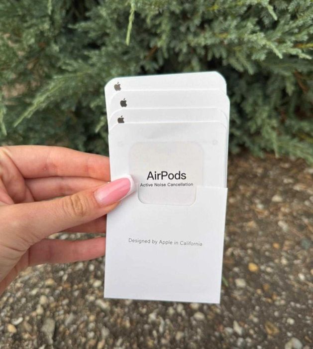 Casti AirPods 4 cu ANC / NOI, Sigilate / Livrare rapida