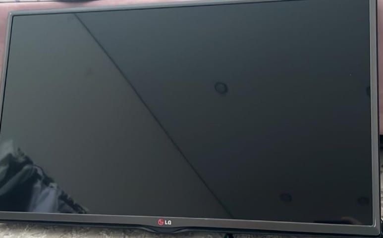 Смарт тв 110диаметр 60000тыс