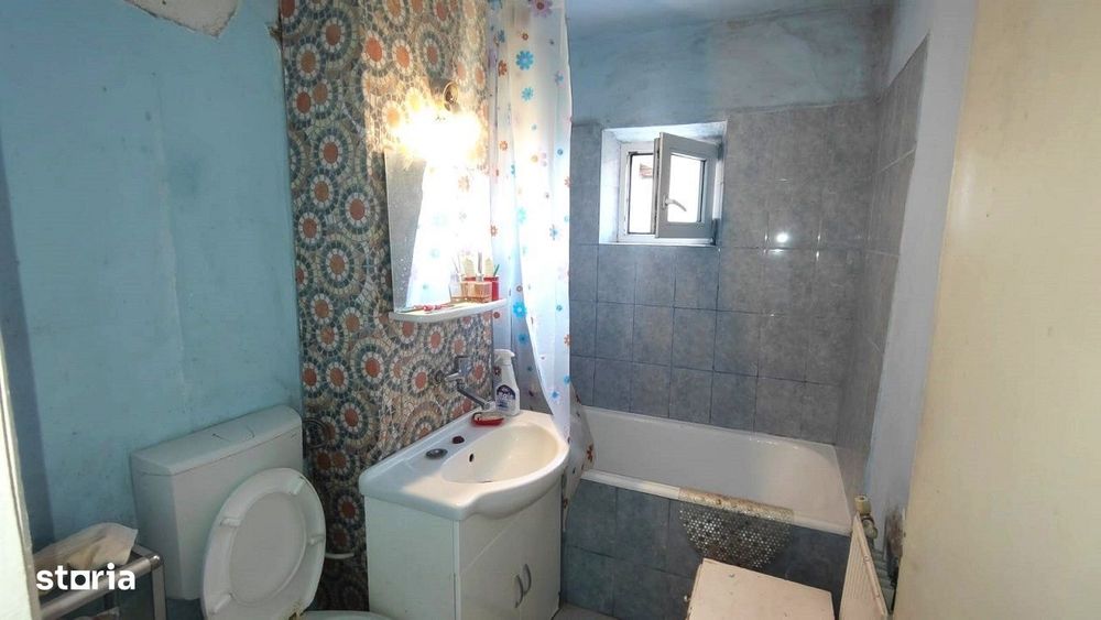 Apartament 4 camere, et.2/4, 79.8 mp, spatios, Dambul Rotund