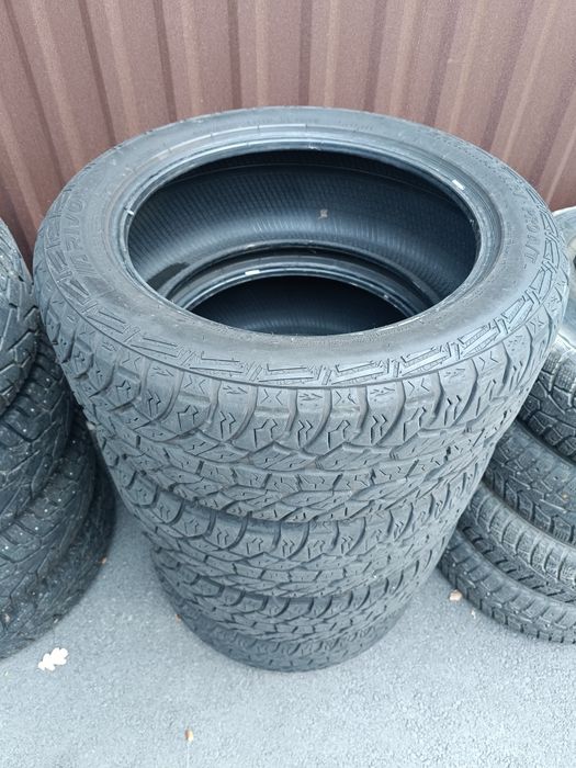 Продам  265 50 R20