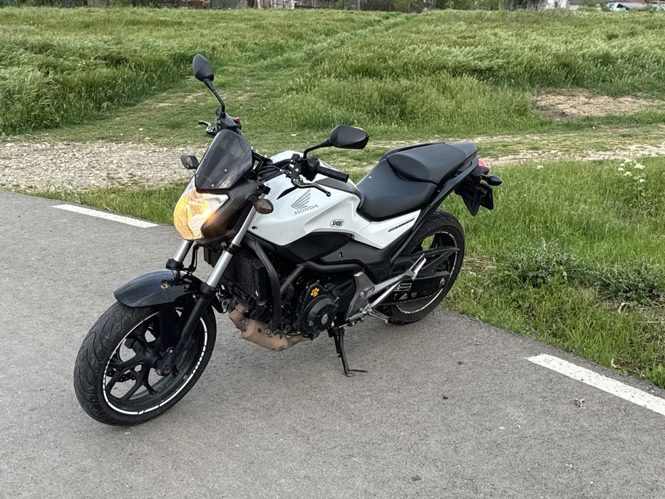 Honda nc750s /4100€/2015 / 19.600 km / abs
