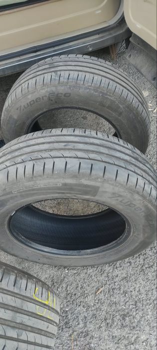 Летни гуми 215/65R16