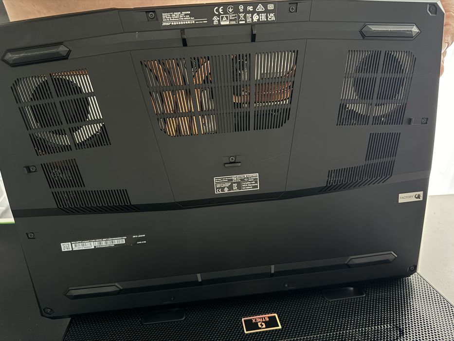 Laptop MSI GP76 Leopard / RTX 3070