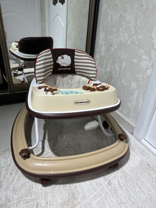 Ходунки Haenim Baby с музыкальной панелью
