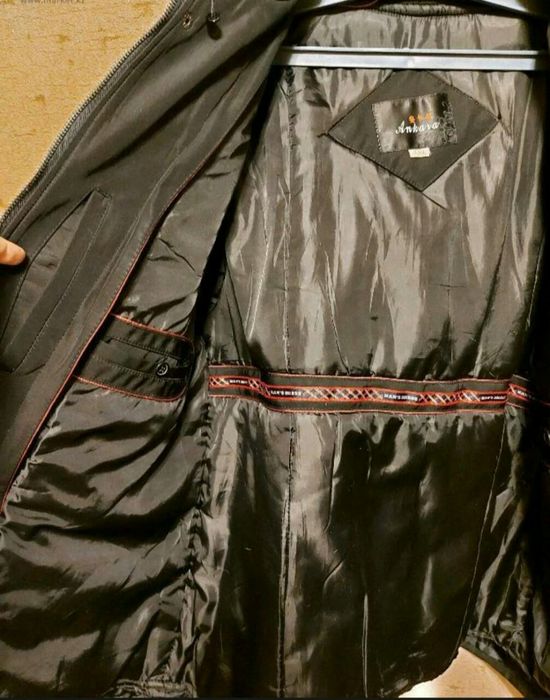 Продам мужскую куртку