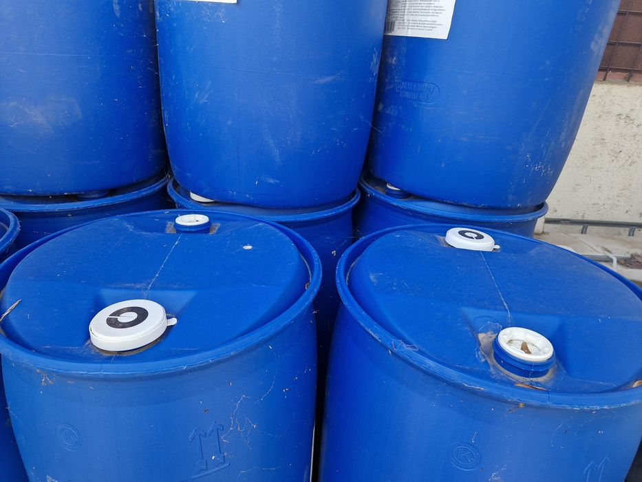 Butoi 120l cu busoane
