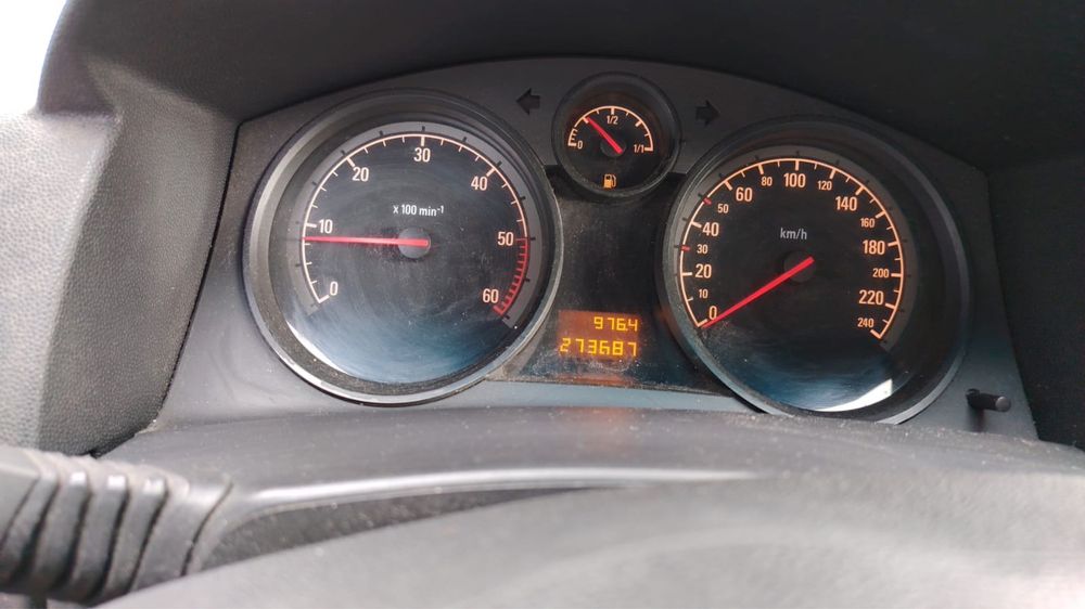 OPEL Astra 2005 — imagine 5
