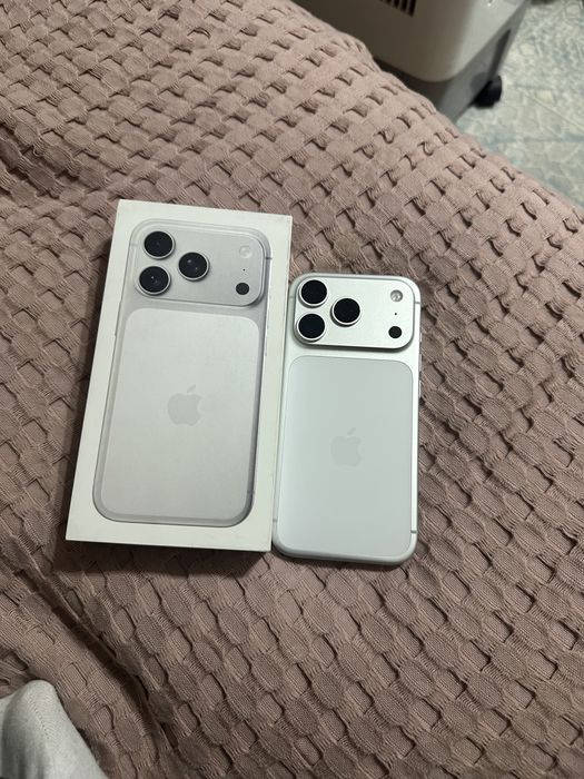 iphone 17 pro белый