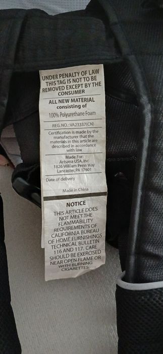 Marsupiu pentru bebeluși Chicco UltraSoft Magic Negru / Gri 
 Model 10