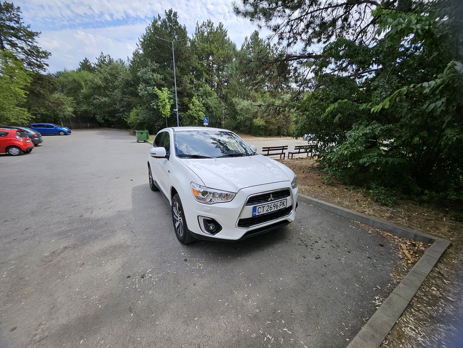 Мицубиши asx 2015г 150 к.с.