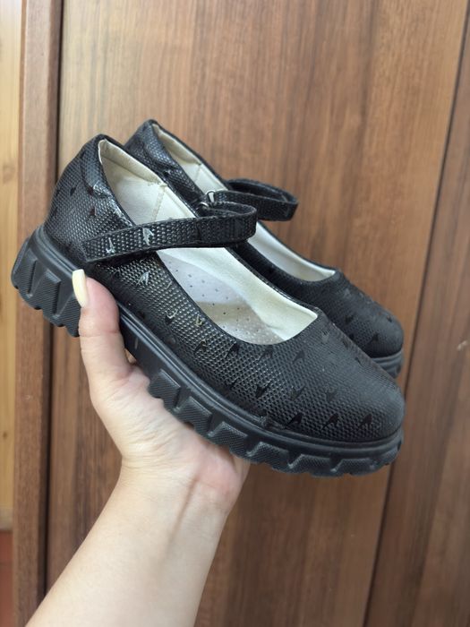 детская обувь для девочки и мальчика