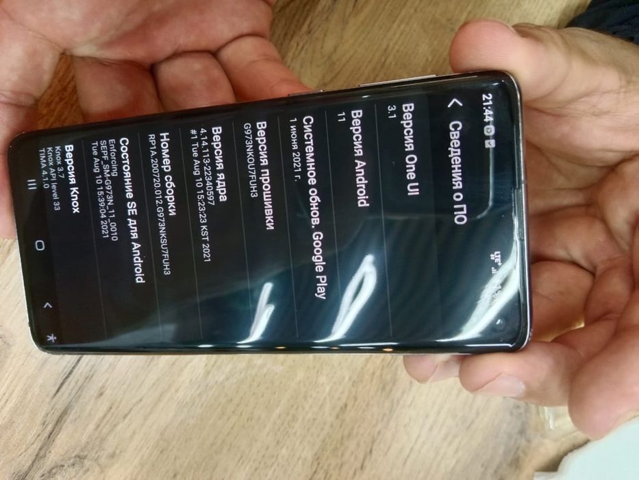 Продам самсунг с 10