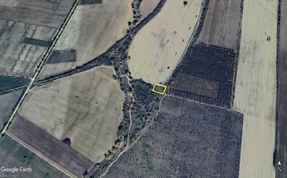 ЗЕМЕДЕЛСКА ЗЕМЯ 2,330 дка, град Карлово