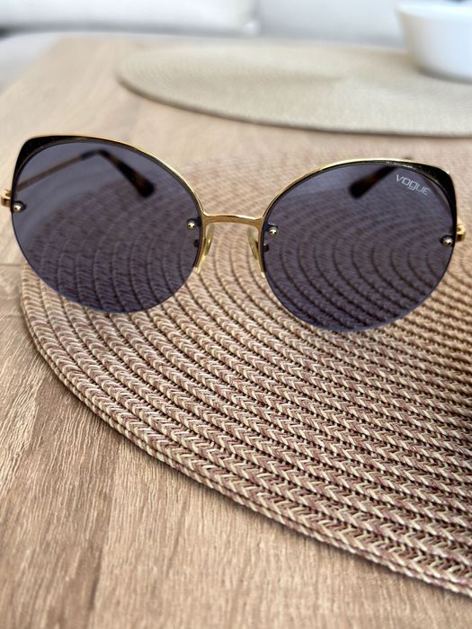 Дамски сини слънчеви очила Vogue