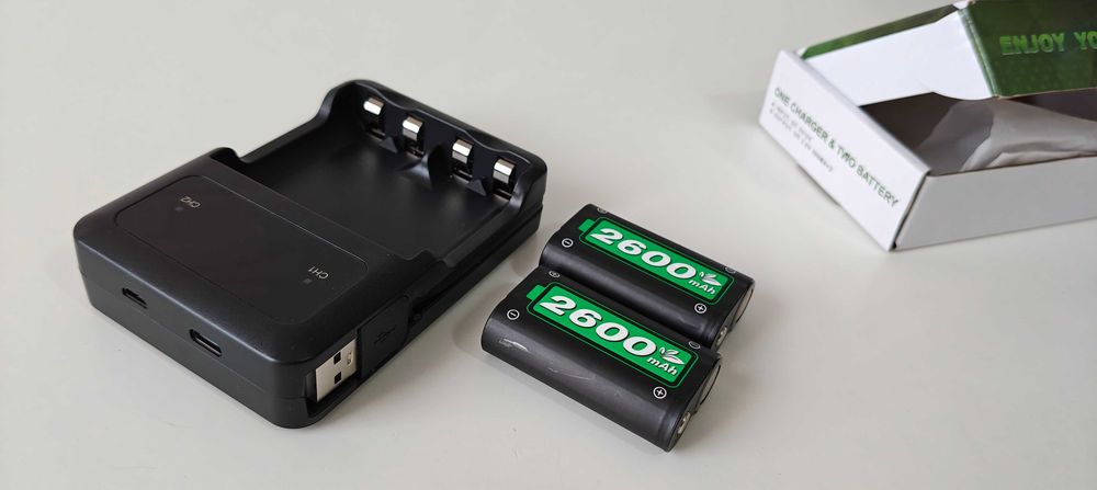 Acumulatori pentru Xbox, Jeswo, 2x2600mAh, Xbox One/ One S/ One X/One Elite/ Series S/ Series X