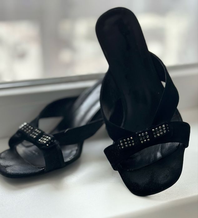 Женская обувь 38 размер