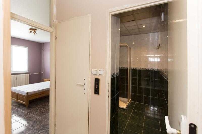 Дава се под наем Тристаен апартамент в София, Надежда 2 - 95 кв.м за 448.8 € - Снимка #1