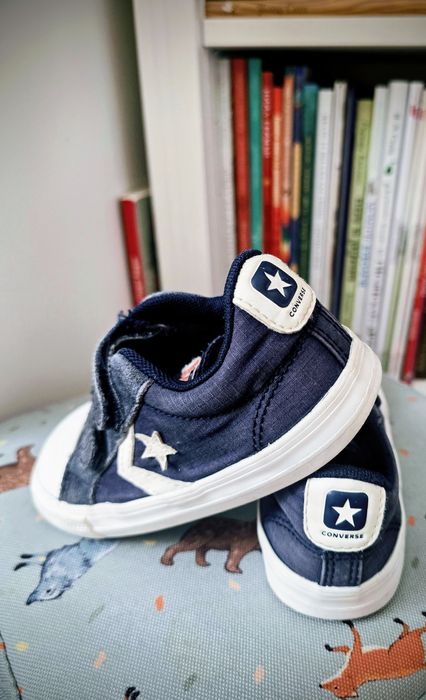 Кецове Clarks, Converse и Adidas 24,26,27,28 номер