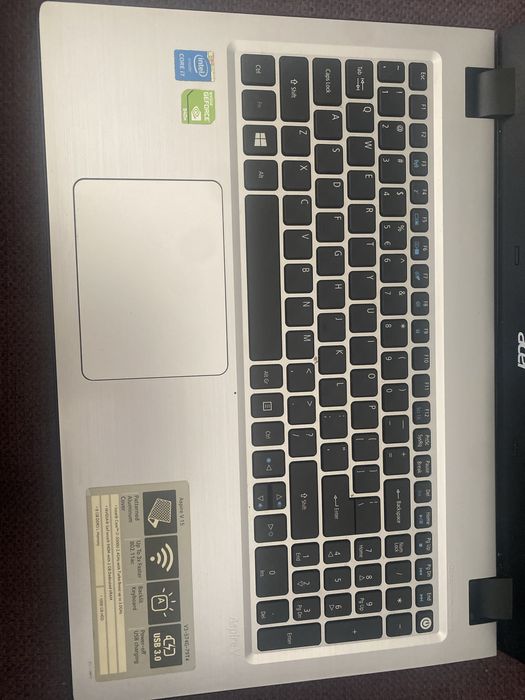 Vand laptop acer i7