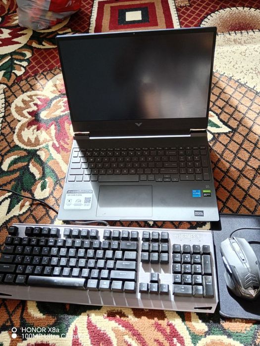 Noutbook HP Victus 512gb