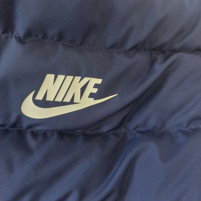 Детско яке Nike 128-137 размер