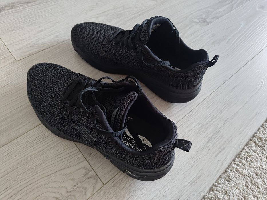 Adidasi Skechers Achfit 44