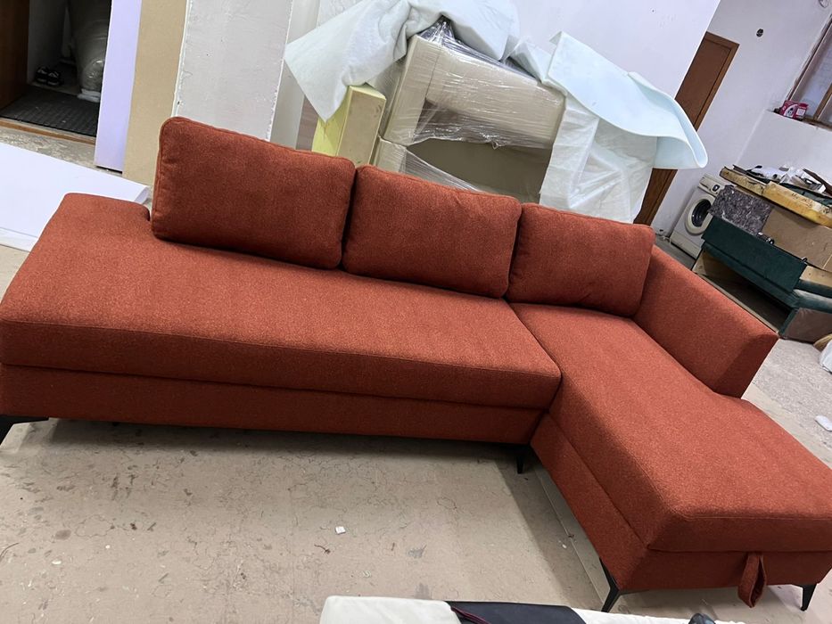 Қонақ бөлмеге арналған диван.