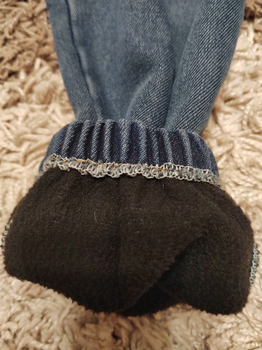 Новые теплые джинсы на мальчика