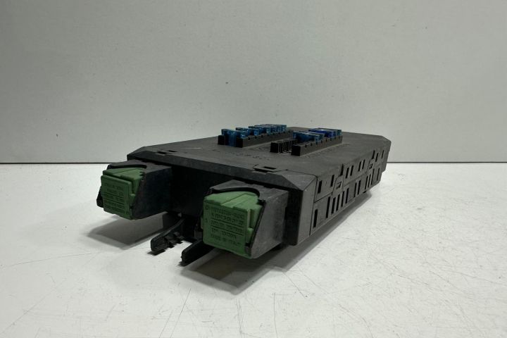 Panou sigurante 0005400650 Mercedes-Benz Sprinter prima generatie 903