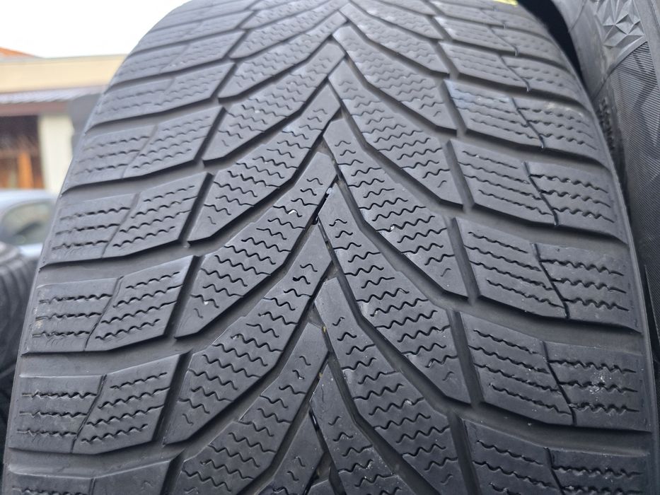 Anvelope iarna 245 40 19