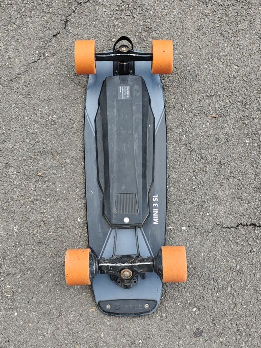 Skateboard electric 1100W Tynee Mini 3SL + Set roti de schimb noi