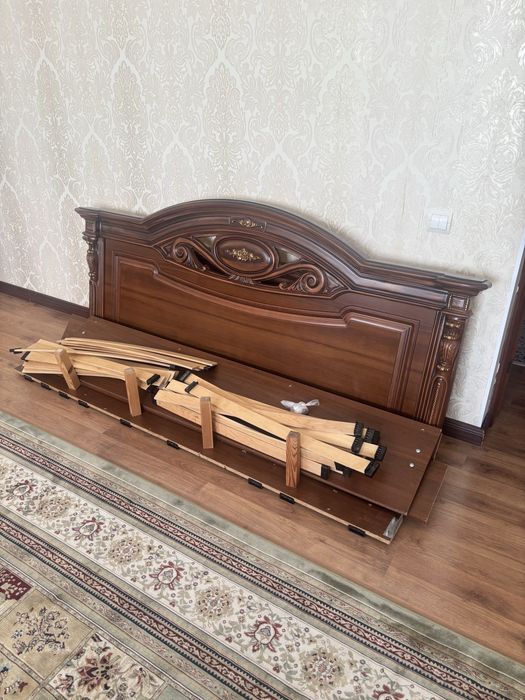 Продам кровать двухместную