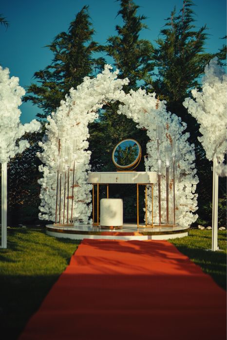 Inchiriez corturi pentru nunți și evenimente + decor elegant acasă la mireasă