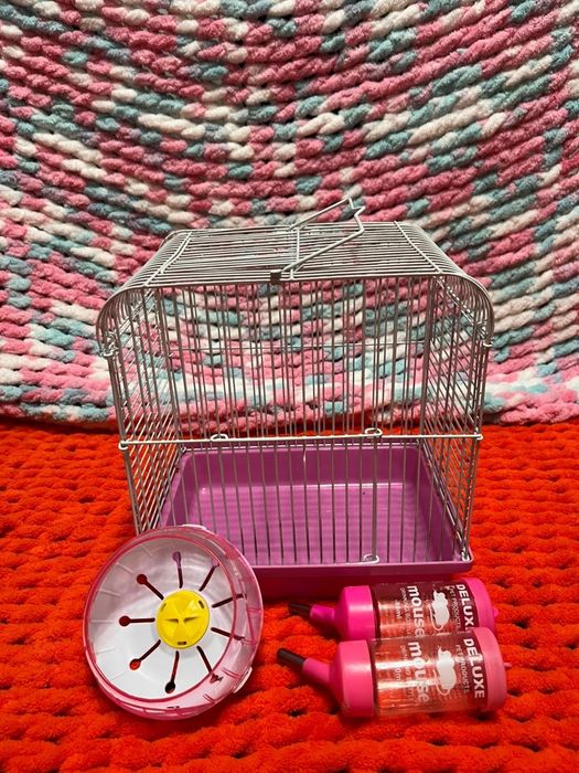 Продам клетку б/у