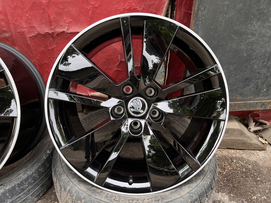 18” 5x112 8j ET44 57.1 Оригинални Aлуминиеви джанти за Шкода Skoda.