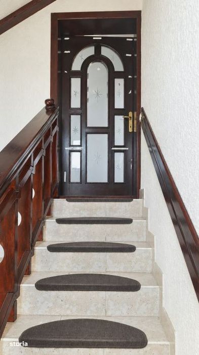 Casa cu 5 camere de inchiriat -  locuire sau birouri, Sibiu