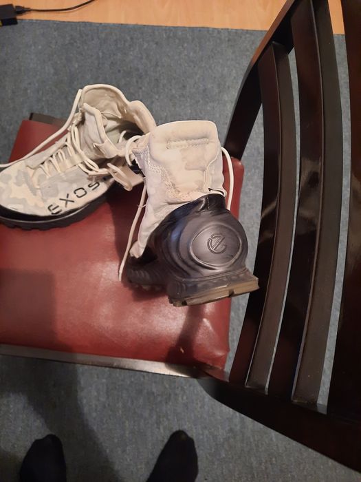 Ghete Ecco exostrike