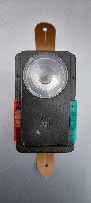 Lanternă veche militară