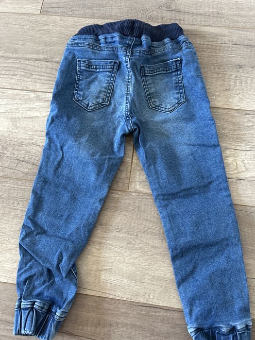 Джинсы для мальчика