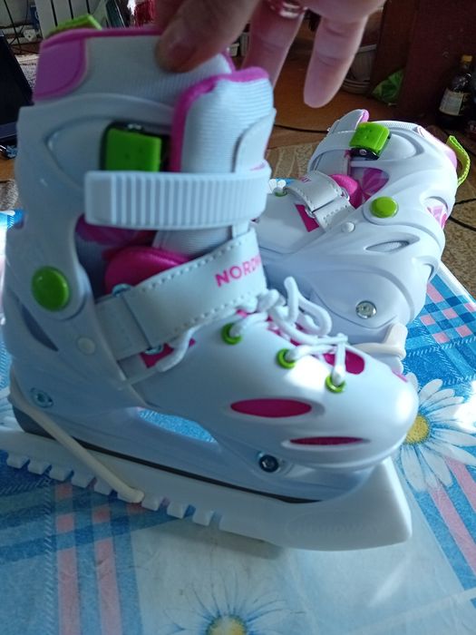 Детские фигурные коньки