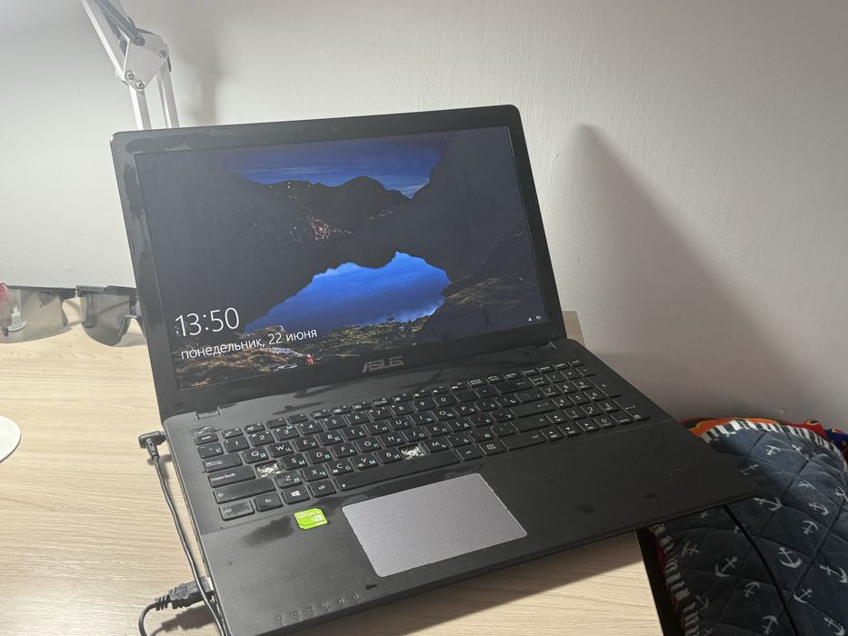 ноутбук asus