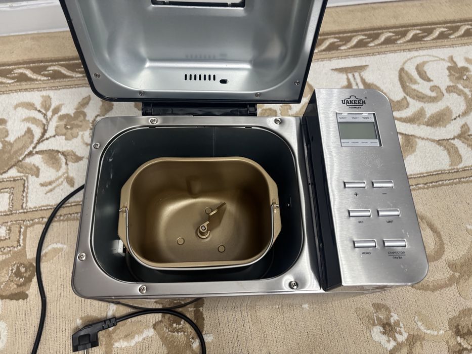 Хлебопечка UAKEEN ZL-1802